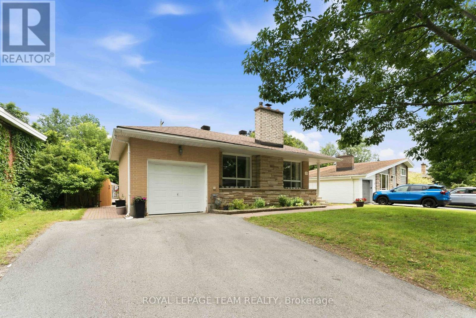 1155 Agincourt Road, Ottawa, Ontario  K2C 2H8 - Photo 2 - X13547472
