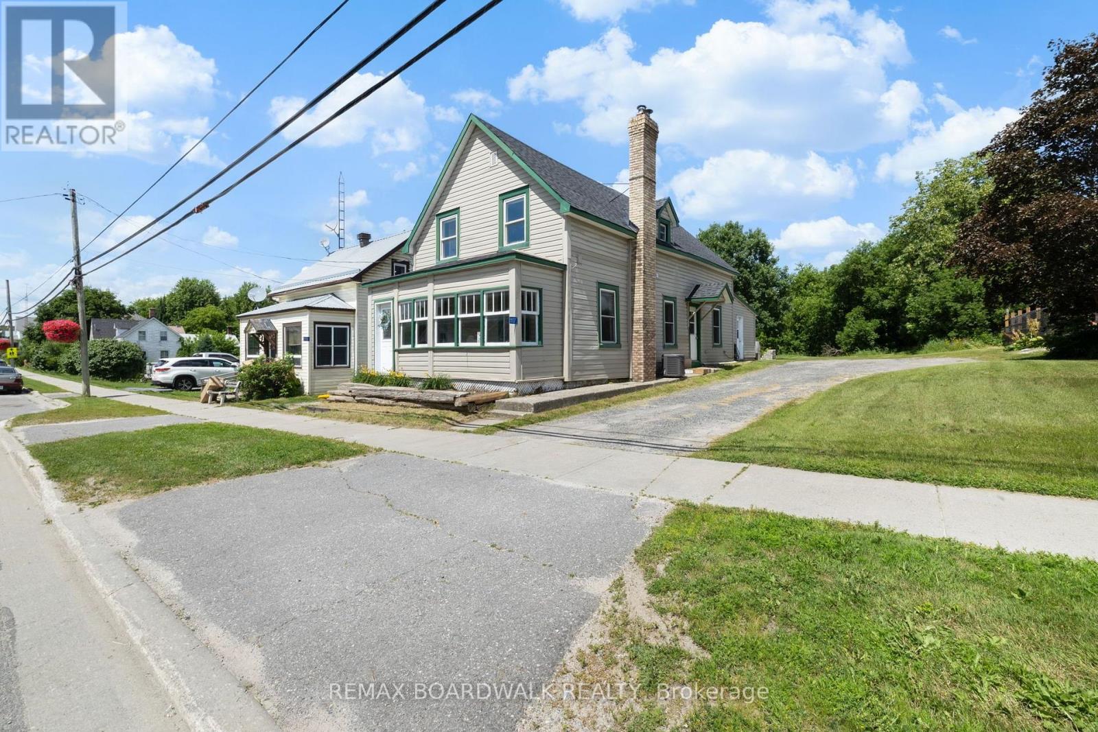 117 George Street, Lanark Highlands, Ontario  K0G 1K0 - Photo 2 - X13547530