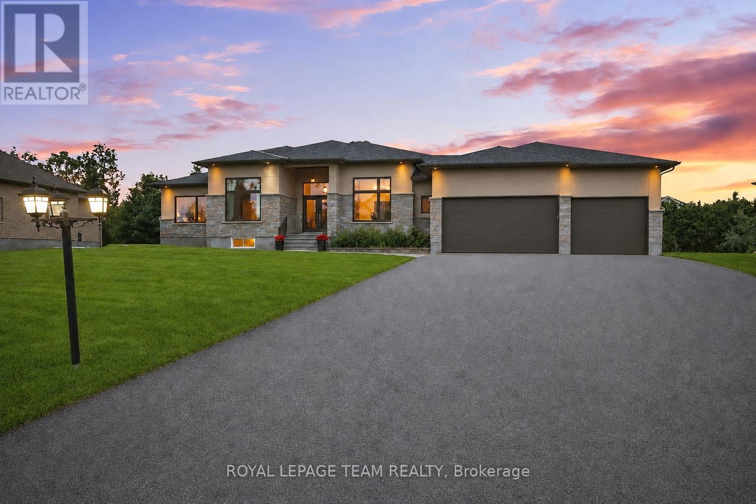 1801 Cedarlakes Way, Ottawa, Ontario  K4P 1G4 - Photo 2 - X13547812