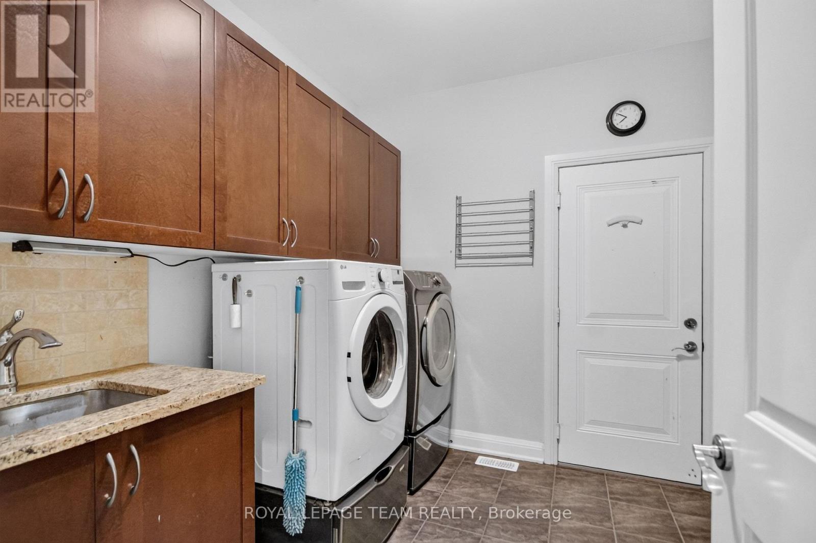 1801 Cedarlakes Way, Ottawa, Ontario  K4P 1G4 - Photo 31 - X13547812