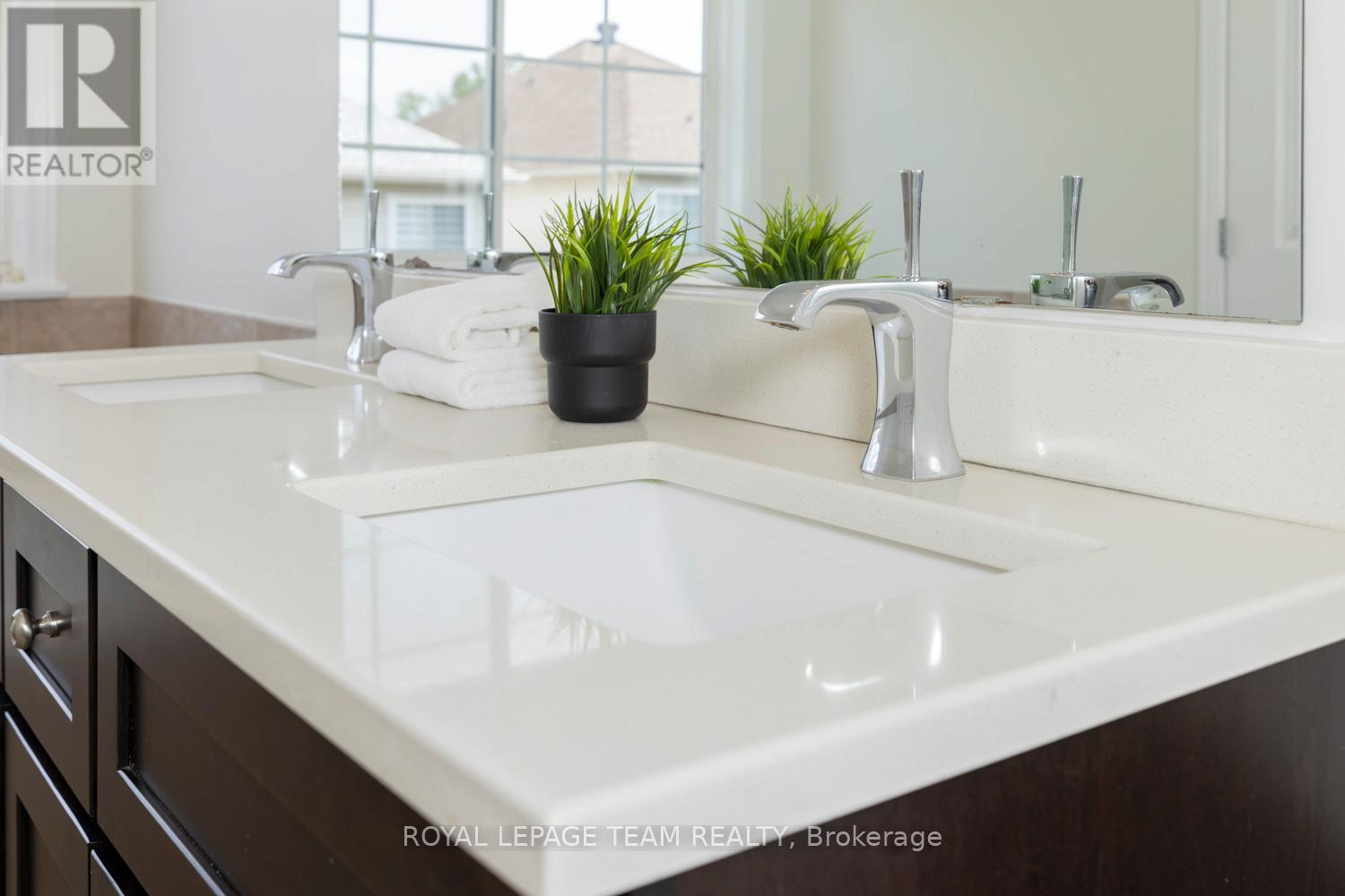 25 Kirkstone Private, Ottawa, Ontario  K2J 5E7 - Photo 34 - X13547840