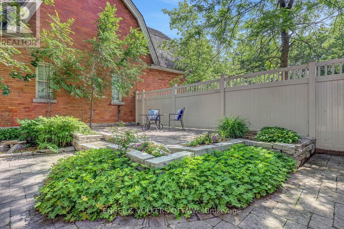 50 Charles Street, Ottawa, Ontario  K1M 2H2 - Photo 36 - X13547904