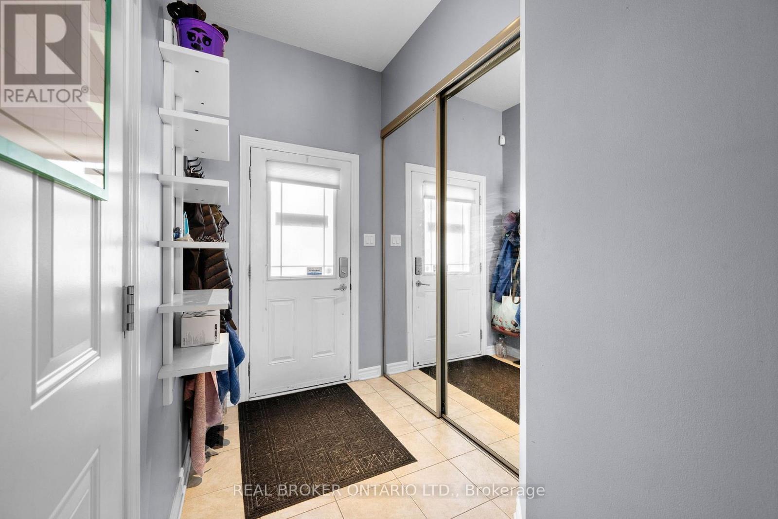 137 Marrissa Avenue, Ottawa, Ontario  K1J 0A4 - Photo 2 - X13547918