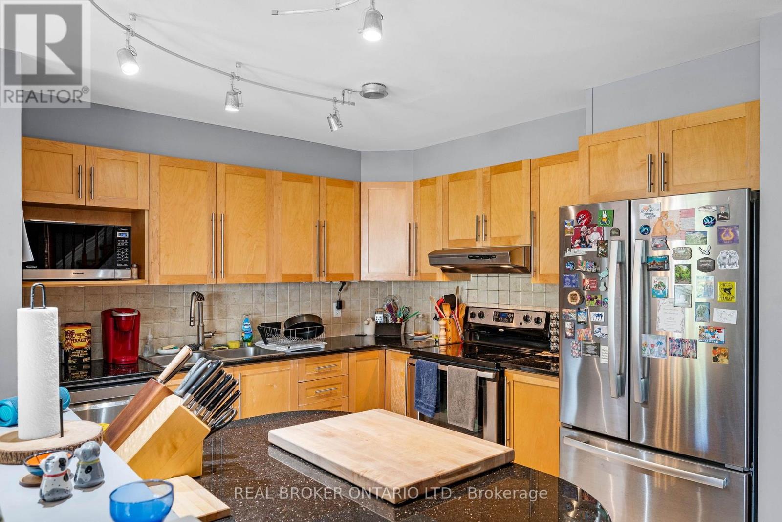 137 Marrissa Avenue, Ottawa, Ontario  K1J 0A4 - Photo 8 - X13547918