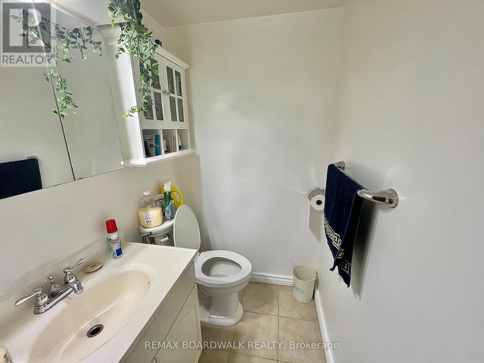 407 - 555 Brittany Drive, Ottawa, Ontario  K1K 4C5 - Photo 11 - X13547992