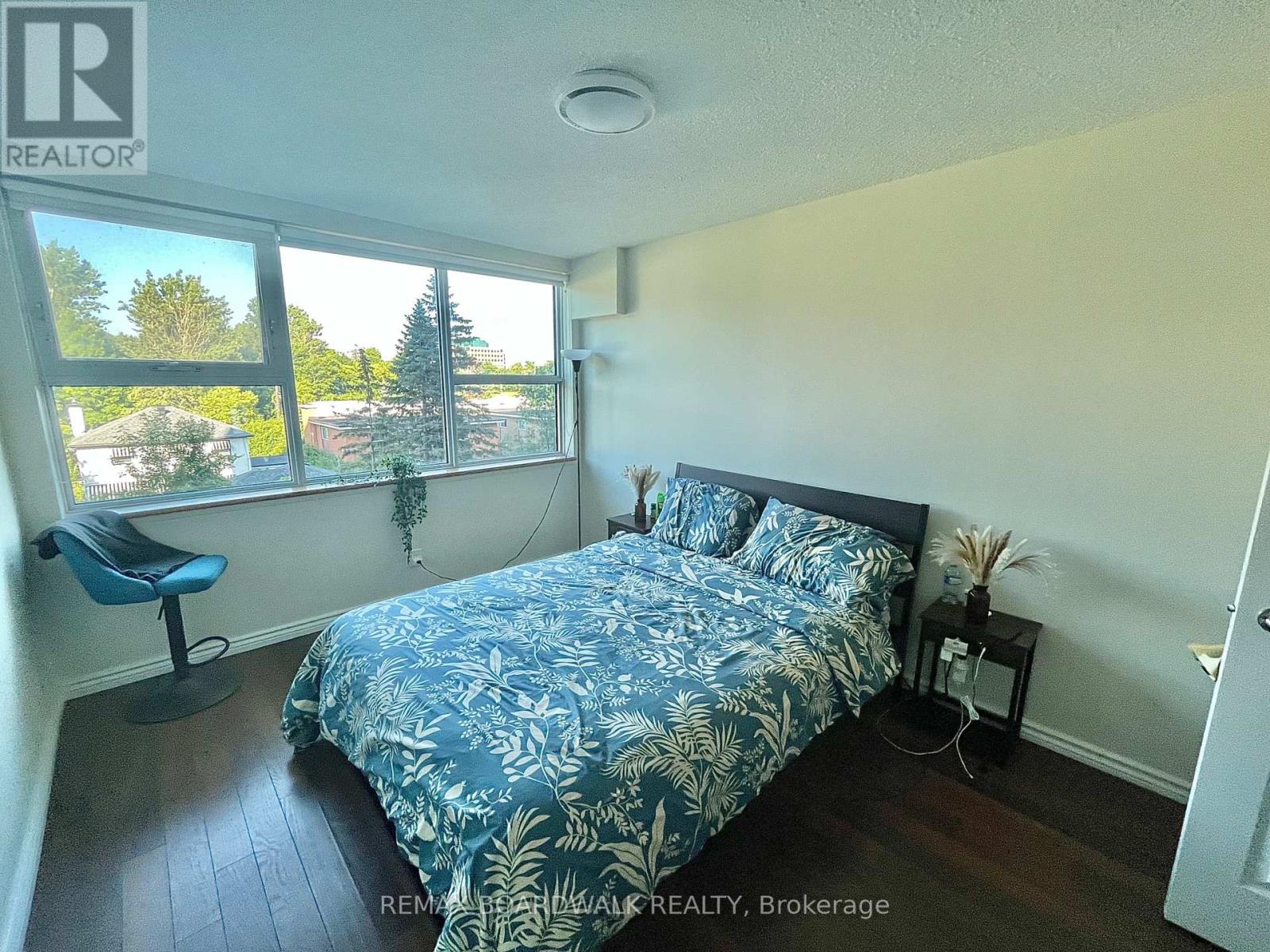 407 - 555 Brittany Drive, Ottawa, Ontario  K1K 4C5 - Photo 12 - X13547992