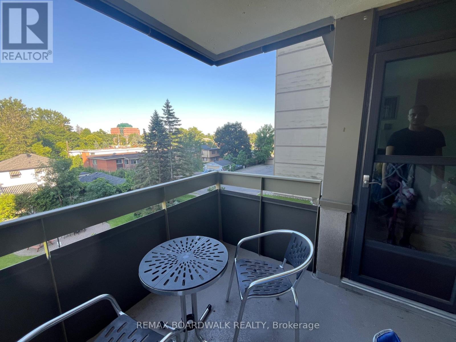 407 - 555 Brittany Drive, Ottawa, Ontario  K1K 4C5 - Photo 9 - X13547992