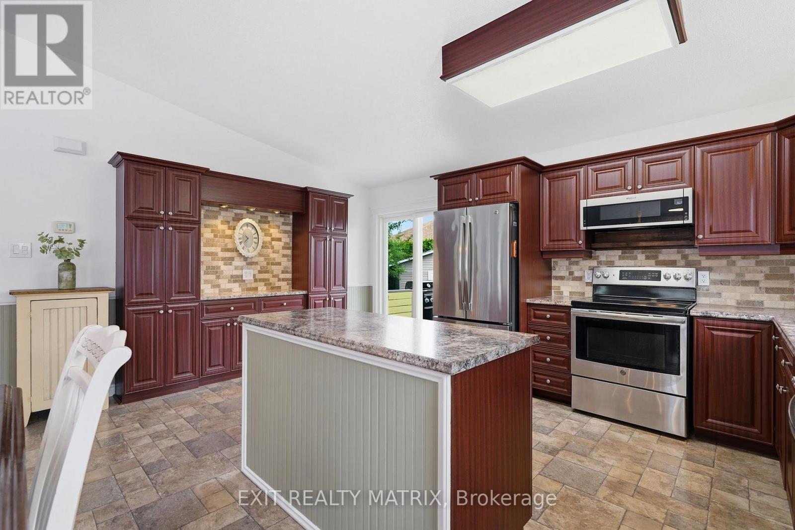 788 Joliette Street, Casselman, Ontario  K0A 1M0 - Photo 11 - X13548204