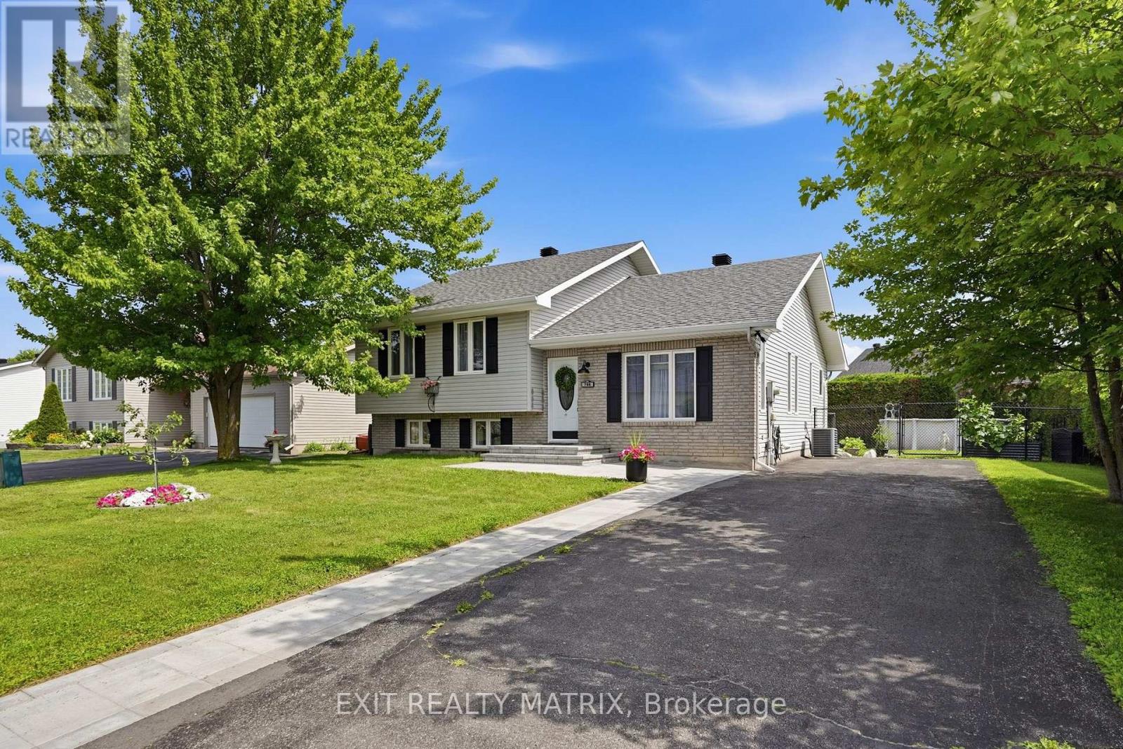788 Joliette Street, Casselman, Ontario  K0A 1M0 - Photo 2 - X13548204
