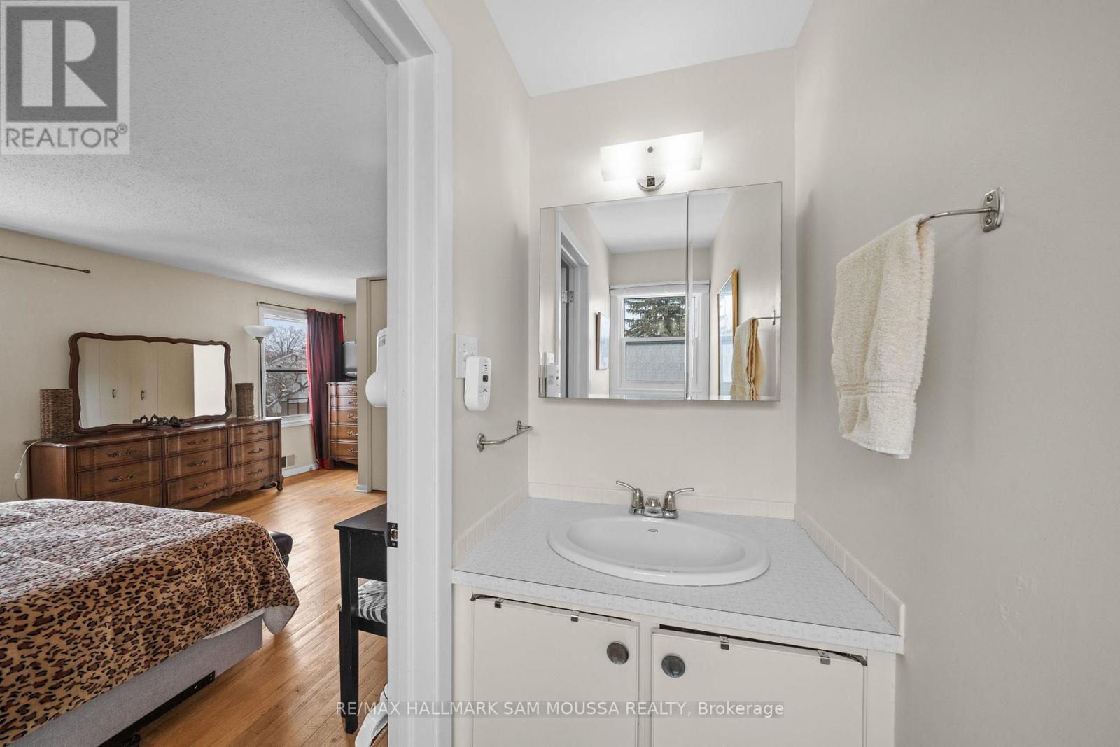 46 Seymour Avenue, Ottawa, Ontario  K2E 6P2 - Photo 25 - X13548292