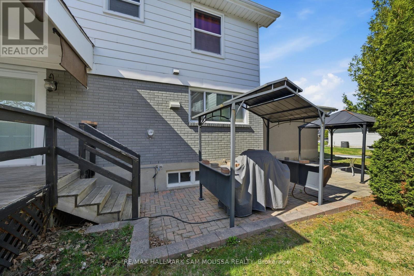 46 Seymour Avenue, Ottawa, Ontario  K2E 6P2 - Photo 42 - X13548292