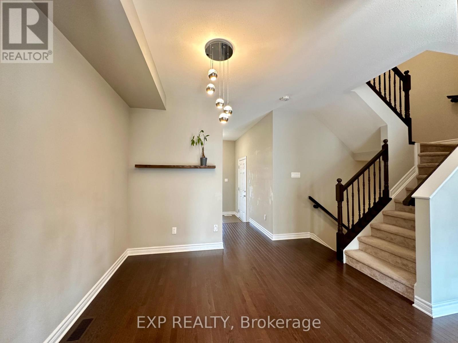 2470 Waterlilly Way, Ottawa, Ontario  K2J 6M3 - Photo 3 - X13548312