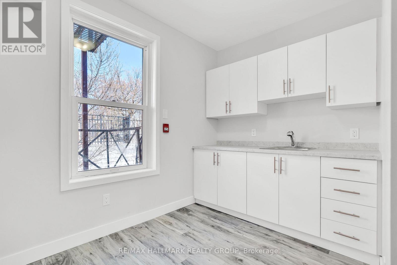 3 - 261 Somerset Street E, Ottawa, Ontario  K1N 6V5 - Photo 10 - X13548430