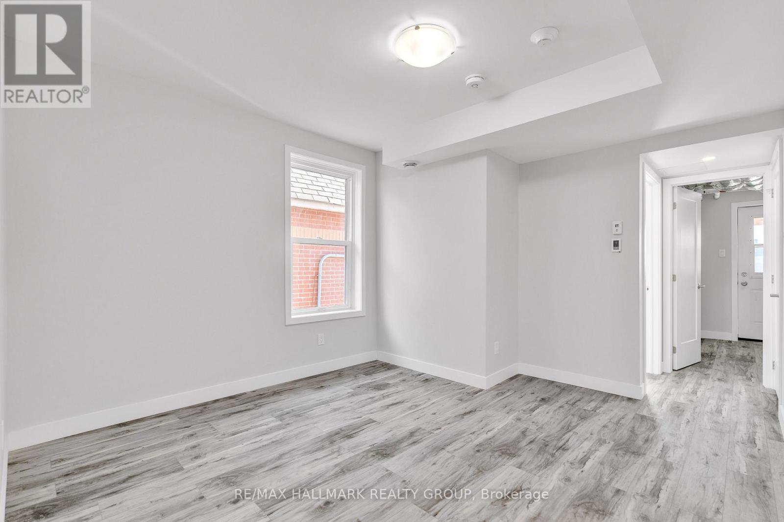 3 - 261 Somerset Street E, Ottawa, Ontario  K1N 6V5 - Photo 4 - X13548430