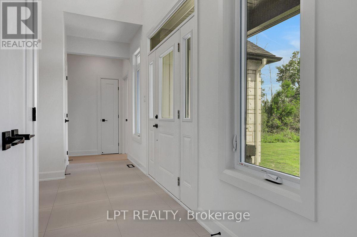 23 Skeel Court, Ottawa, Ontario  K0A 1B0 - Photo 4 - X13548452