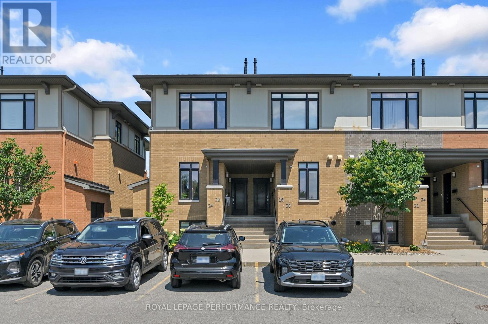 24 Bergeron Private, Ottawa, Ontario  K1C 0C2 - Photo 2 - X13548464