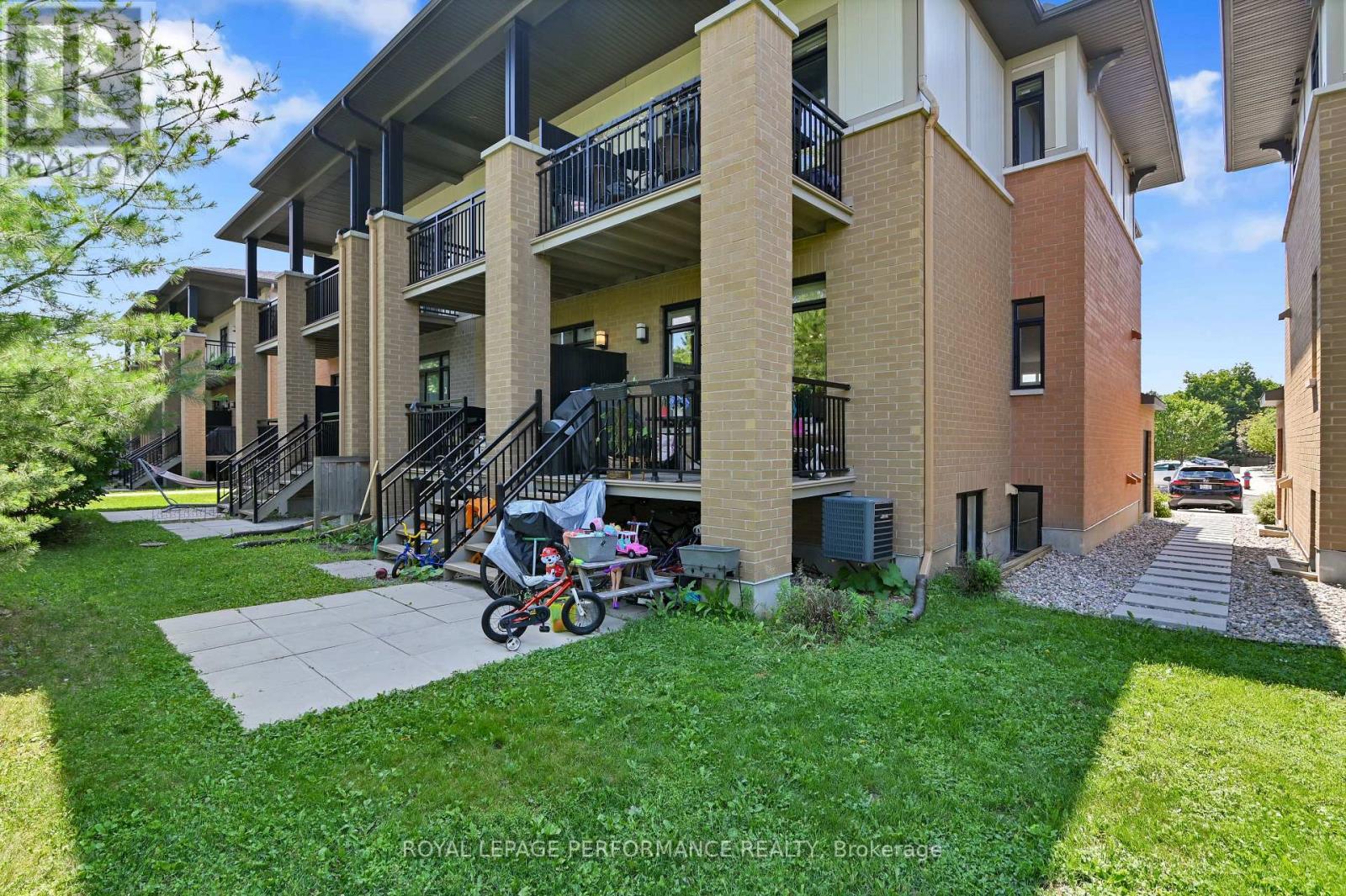 24 Bergeron Private, Ottawa, Ontario  K1C 0C2 - Photo 32 - X13548464