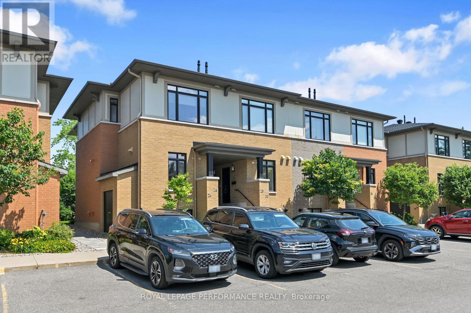 24 Bergeron Private, Ottawa, Ontario  K1C 0C2 - Photo 4 - X13548464