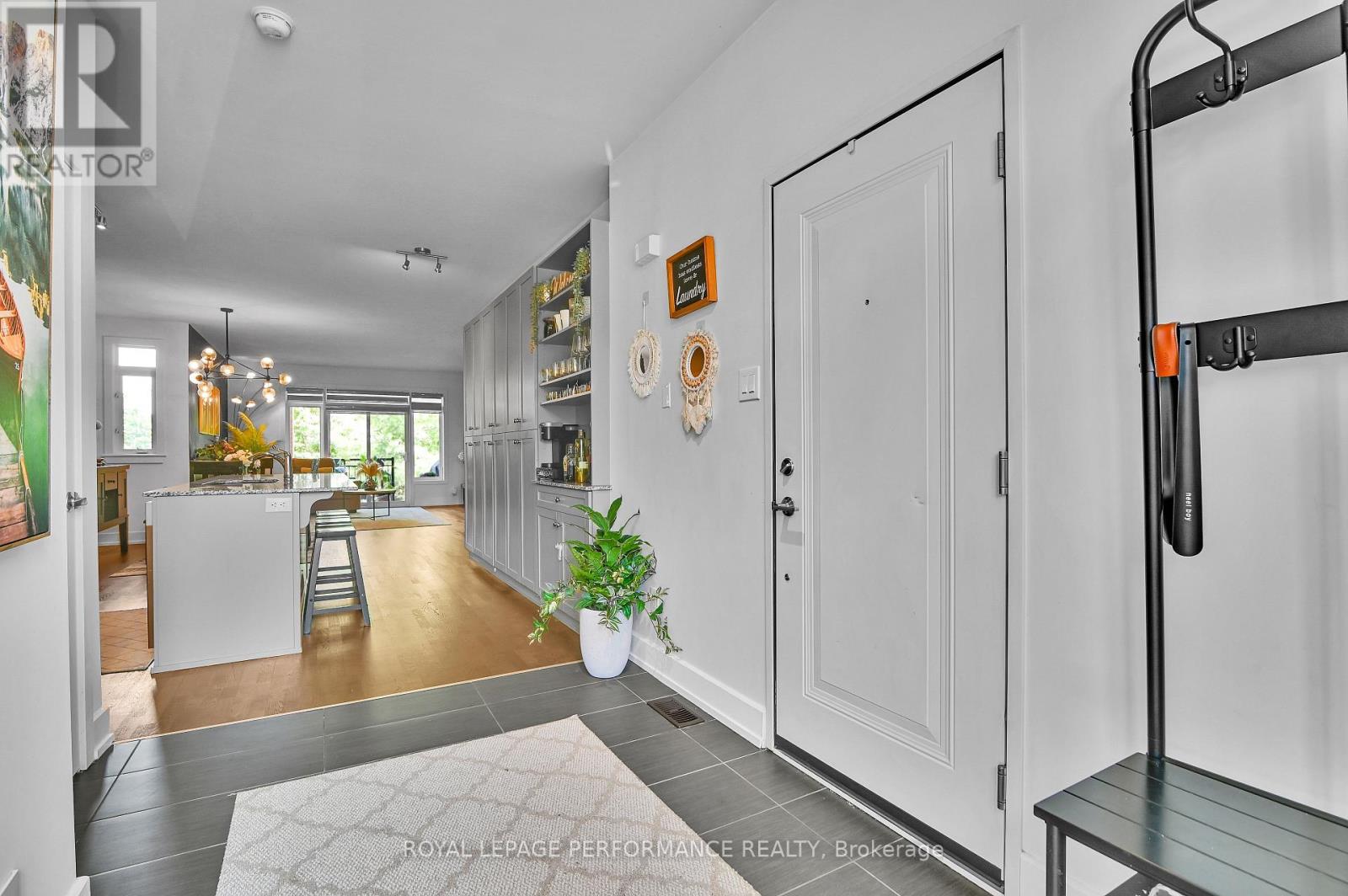 24 Bergeron Private, Ottawa, Ontario  K1C 0C2 - Photo 7 - X13548464