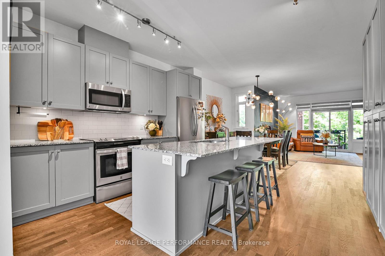 24 Bergeron Private, Ottawa, Ontario  K1C 0C2 - Photo 9 - X13548464