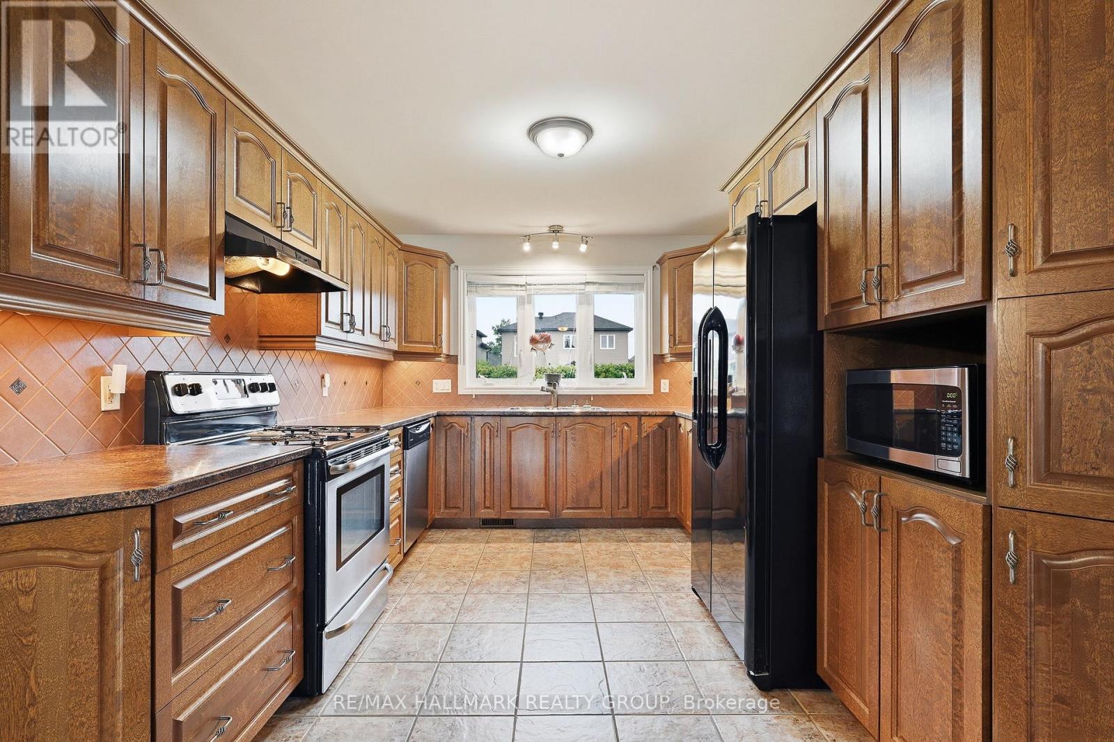 127 Castel Street, Alfred And Plantagenet, Ontario  K0A 3K0 - Photo 13 - X13548546