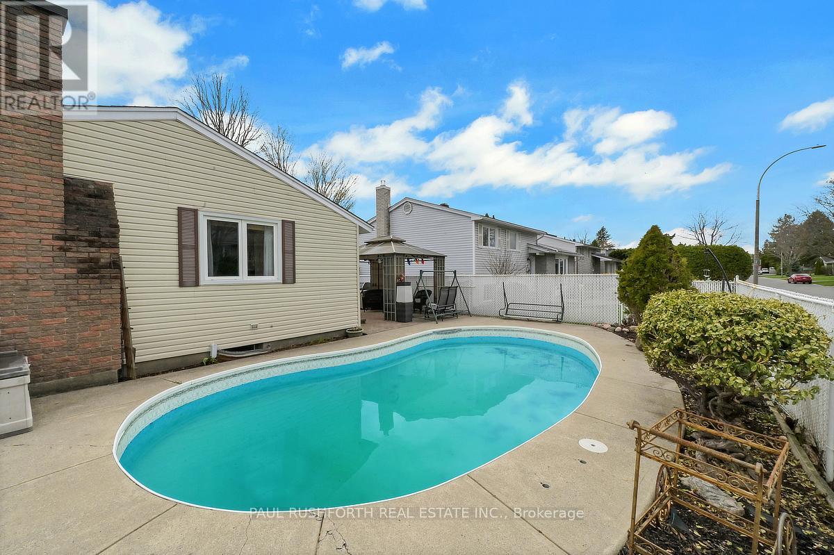 2191 Bickerton Avenue, Ottawa, Ontario  K1J 6Y1 - Photo 28 - X13548640