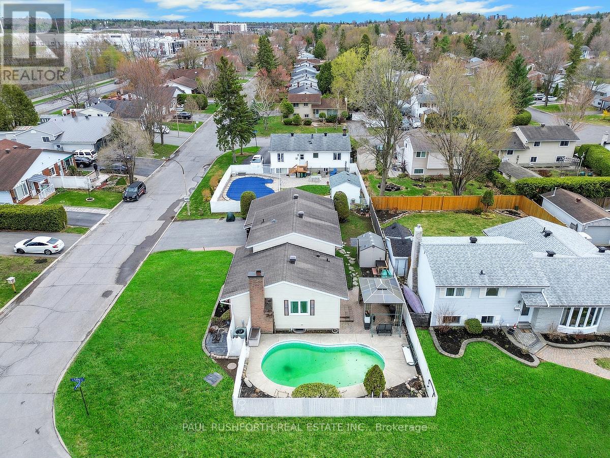 2191 Bickerton Avenue, Ottawa, Ontario  K1J 6Y1 - Photo 3 - X13548640