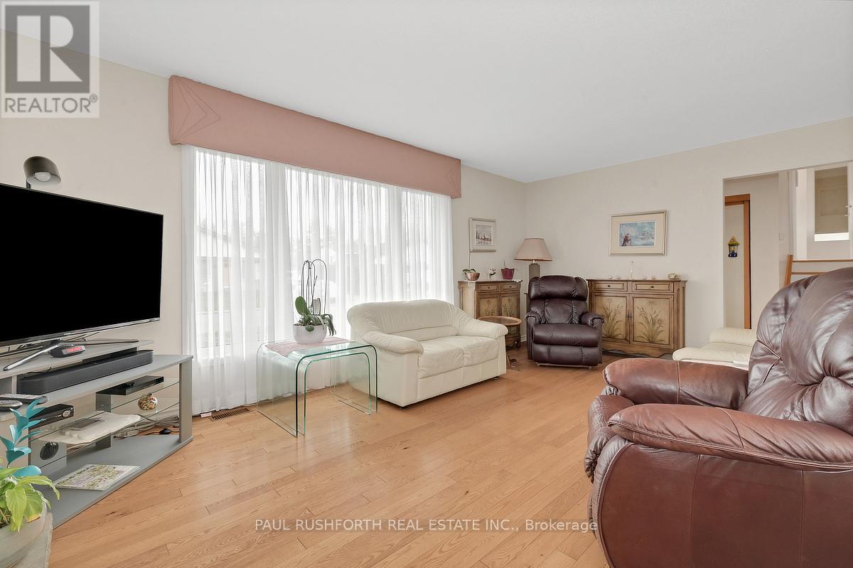 2191 Bickerton Avenue, Ottawa, Ontario  K1J 6Y1 - Photo 8 - X13548640