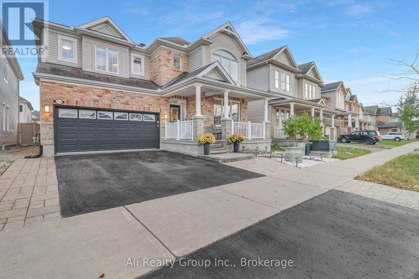 3454 River Run Avenue, Ottawa, Ontario  K2J 0R8 - Photo 1 - X13548700