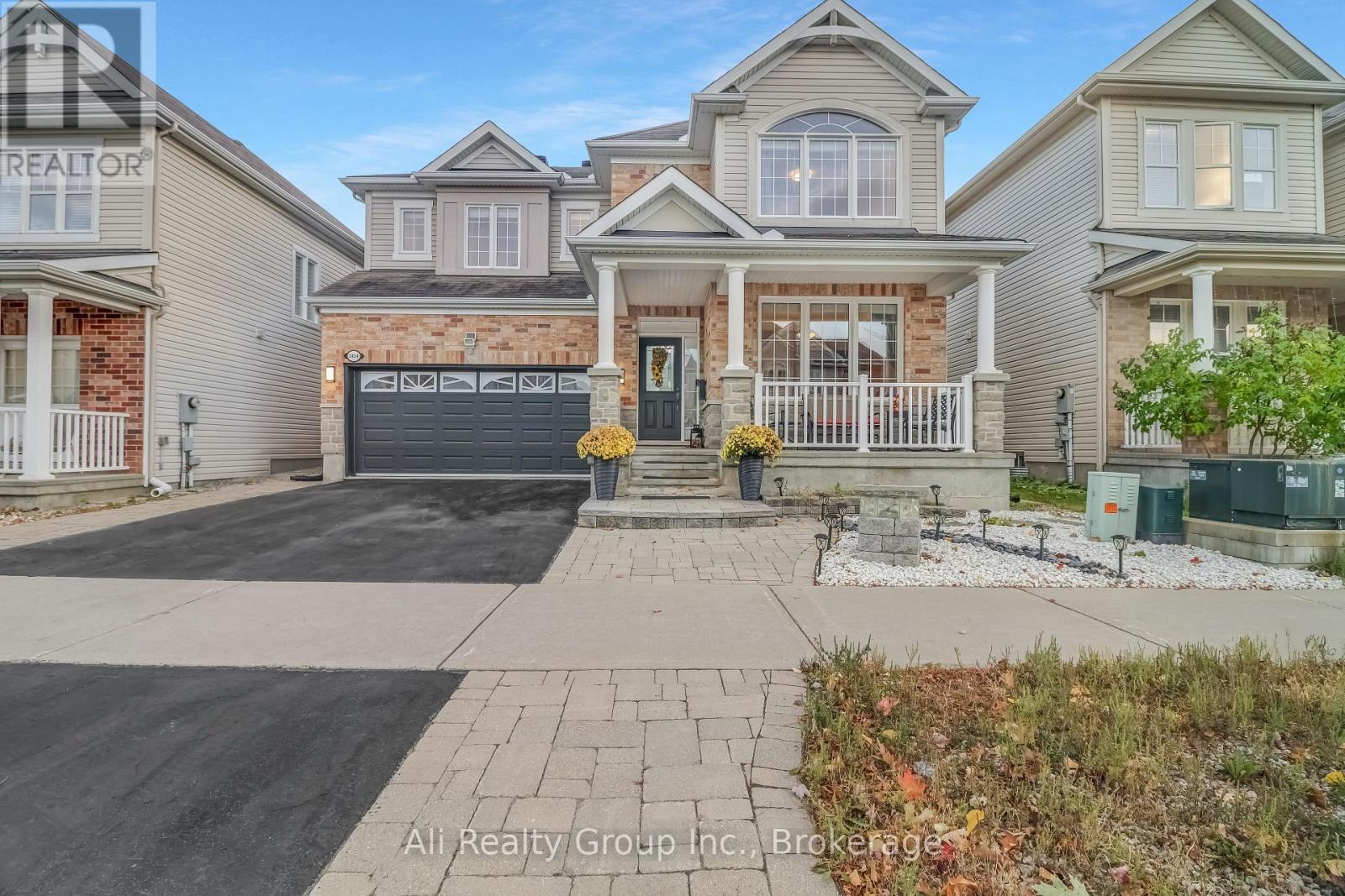 3454 River Run Avenue, Ottawa, Ontario  K2J 0R8 - Photo 2 - X13548700
