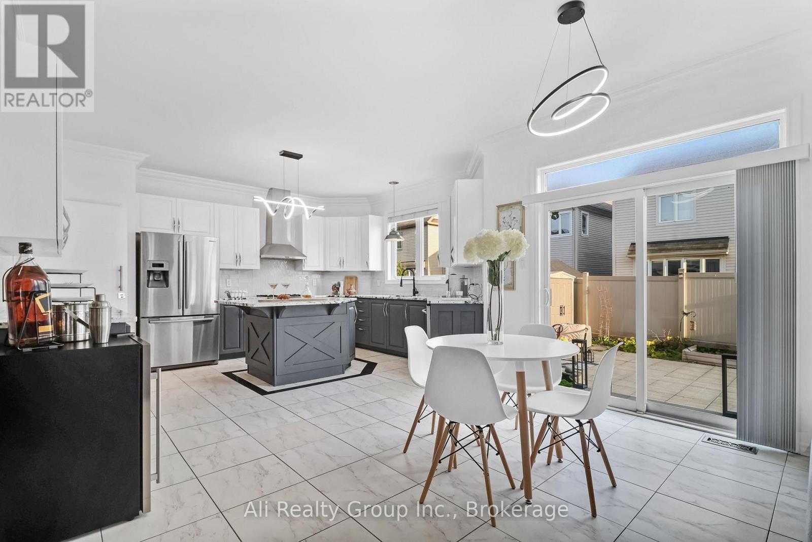 3454 River Run Avenue, Ottawa, Ontario  K2J 0R8 - Photo 4 - X13548700