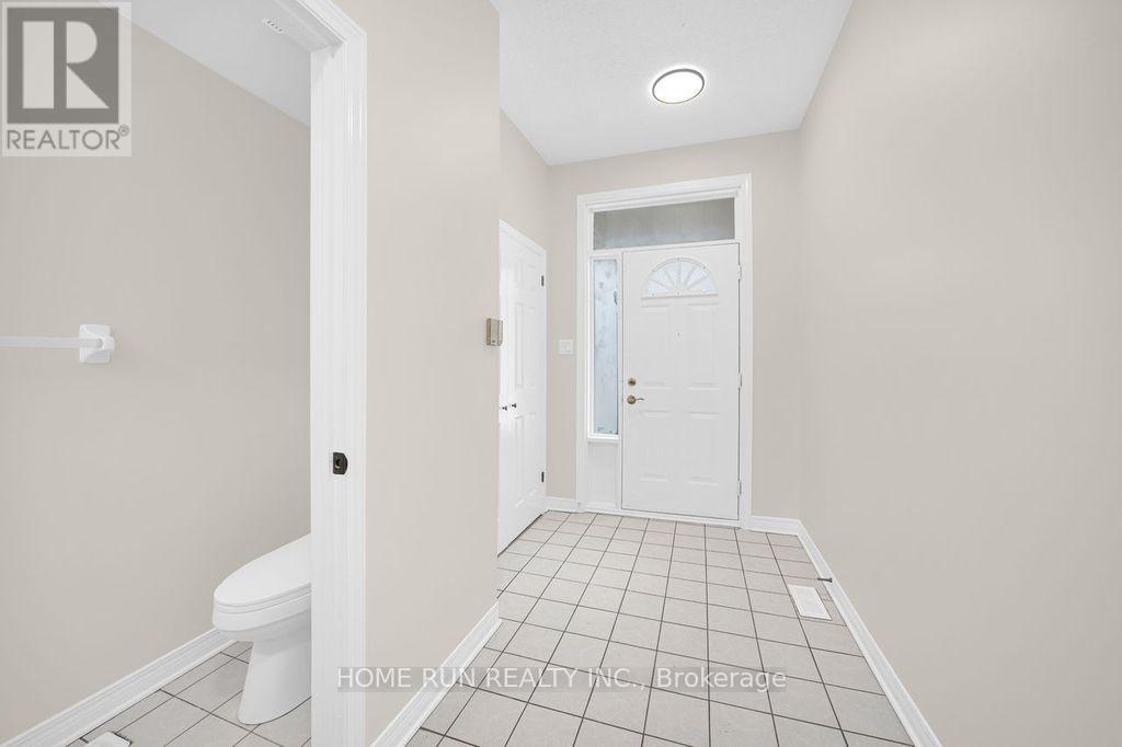 102 Kimberwick Crescent, Ottawa, Ontario  K1V 1K7 - Photo 3 - X13548724