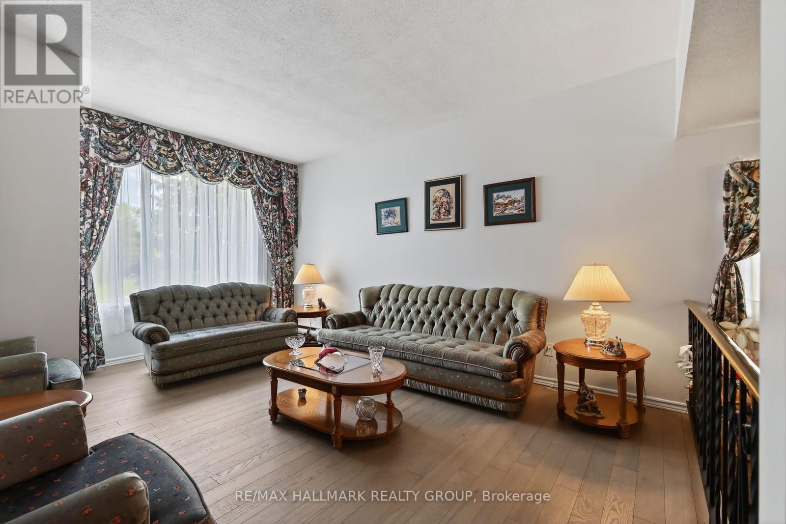 1463 Kamouraska Circle, Ottawa, Ontario  K1C 3J1 - Photo 5 - X13548962