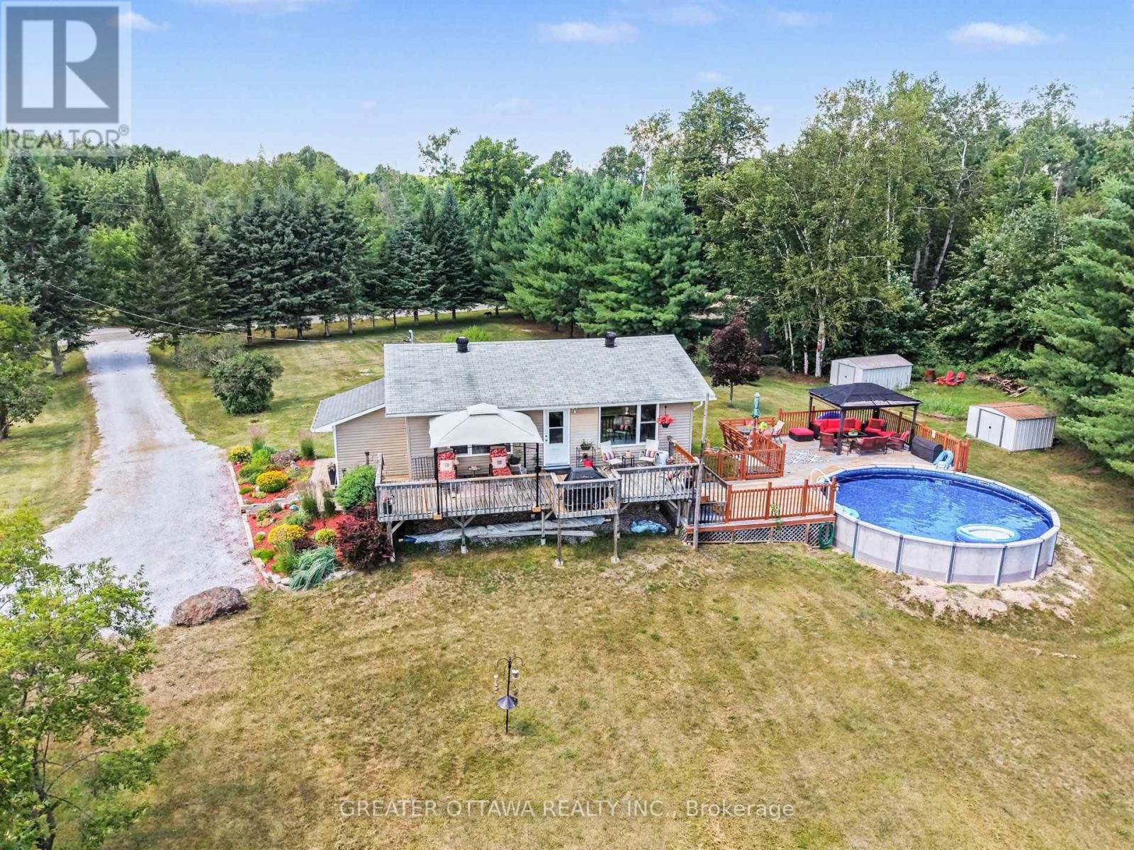 173 Janet Drive, Lanark Highlands, Ontario  K0A 1P0 - Photo 2 - X13549038