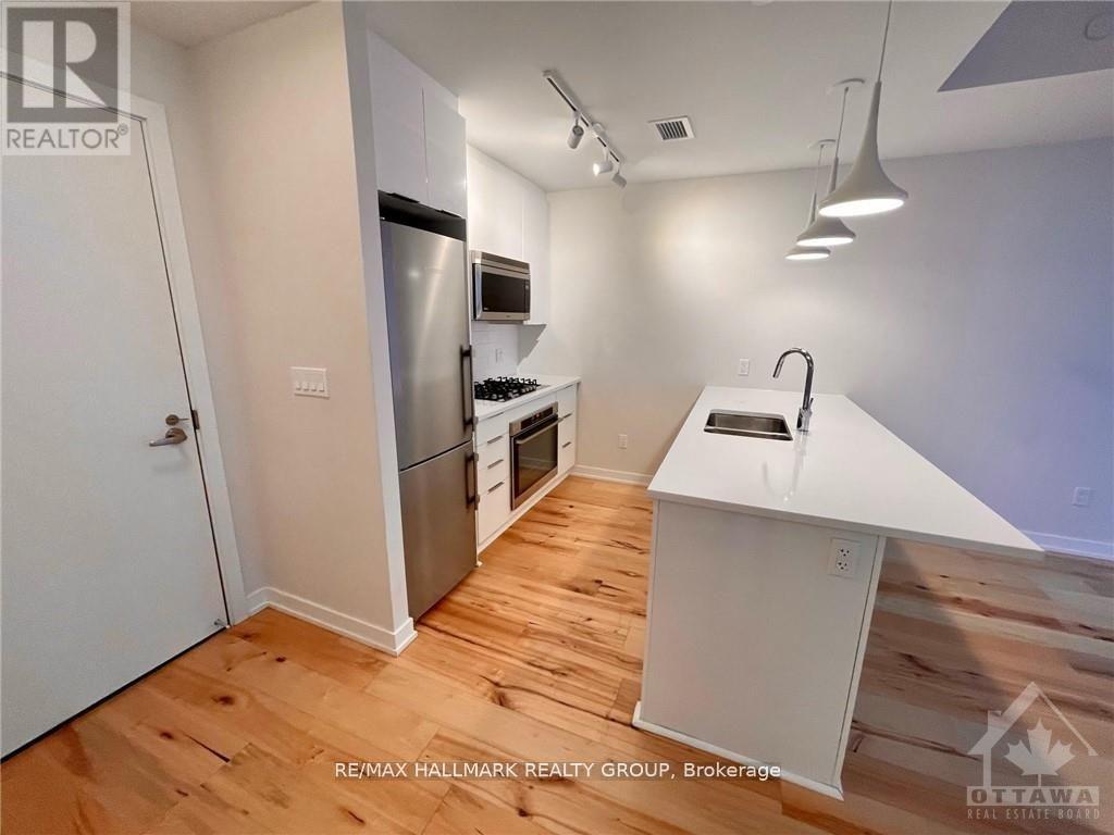 312 - 530 De Mazenod Avenue, Ottawa, Ontario  K1S 5H3 - Photo 2 - X13549158