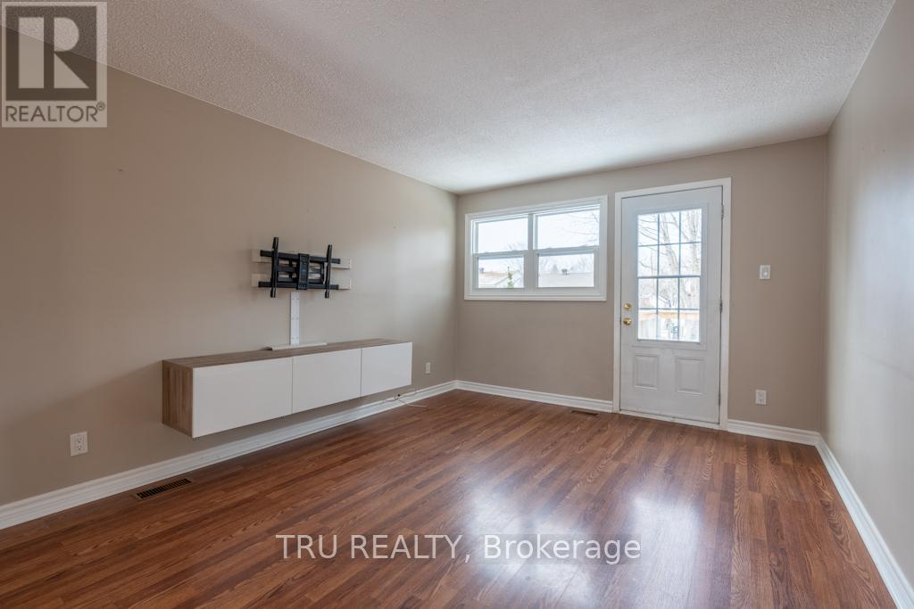 191 Castlefrank Road, Ottawa, Ontario  K2L 1T4 - Photo 4 - X13549216