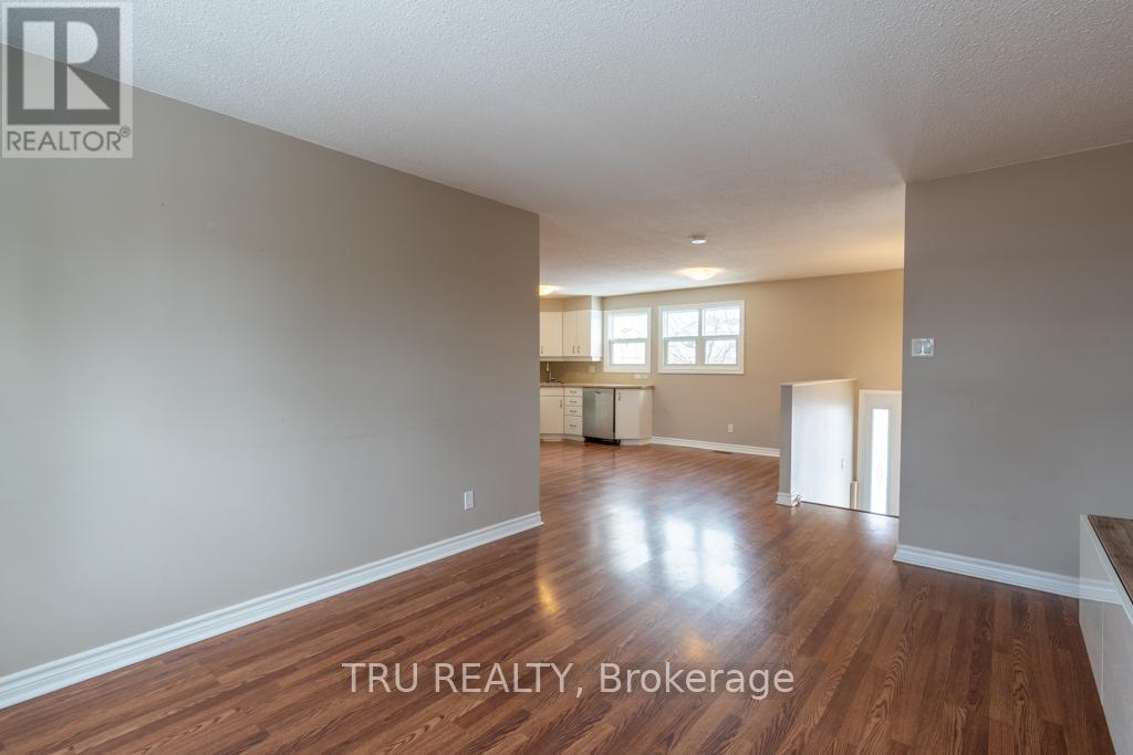 191 Castlefrank Road, Ottawa, Ontario  K2L 1T4 - Photo 5 - X13549216