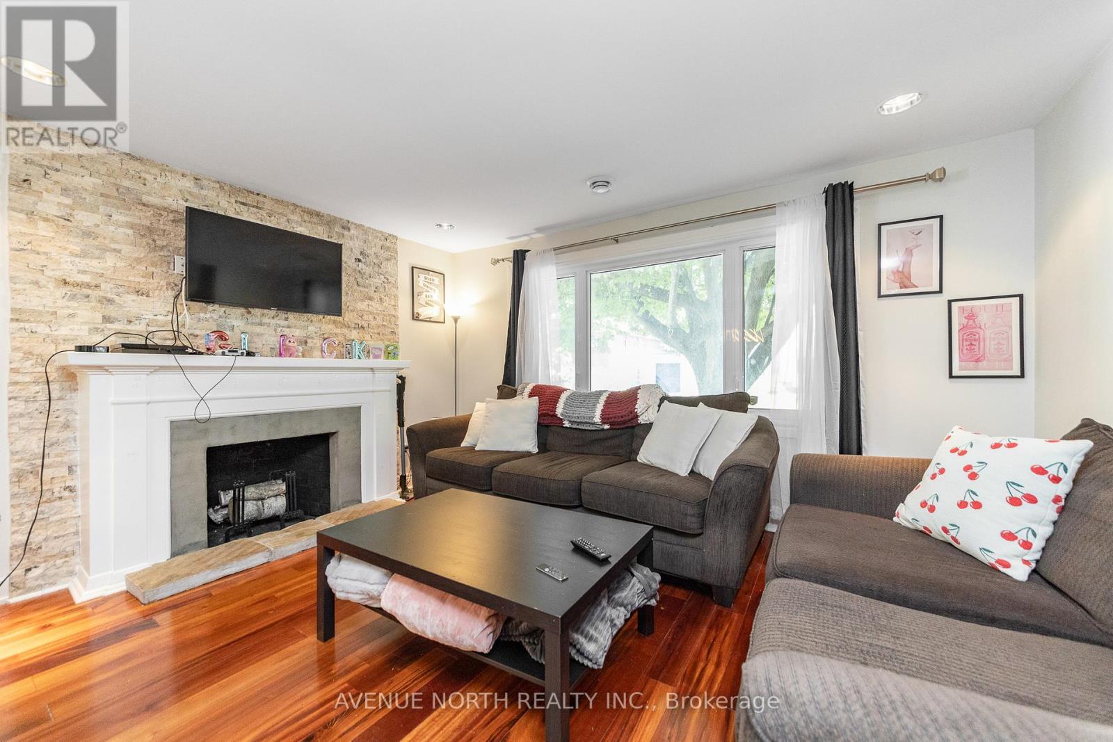 206 Blackburn Avenue, Ottawa, Ontario  K1N 8A8 - Photo 4 - X13549418