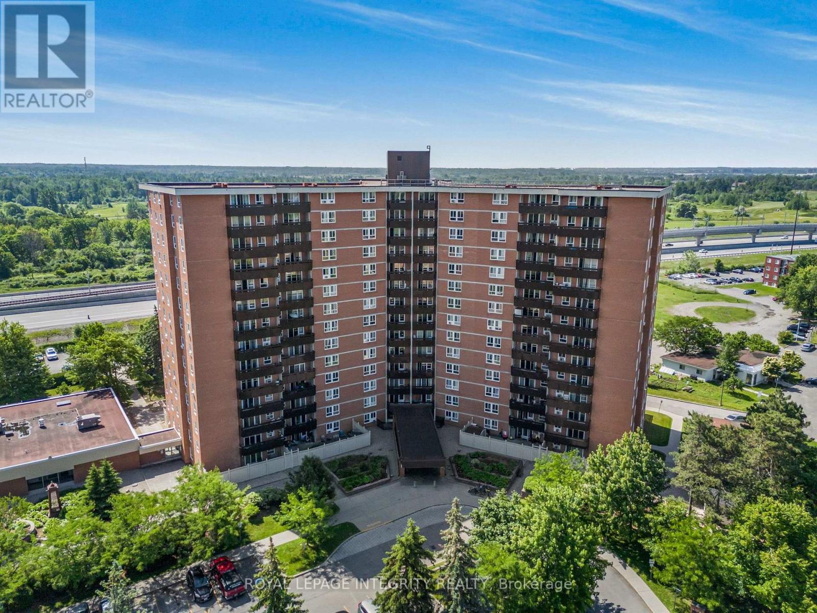 1110 - 2000 Jasmine Crescent, Ottawa, Ontario  K1J 8K4 - Photo 1 - X13549514