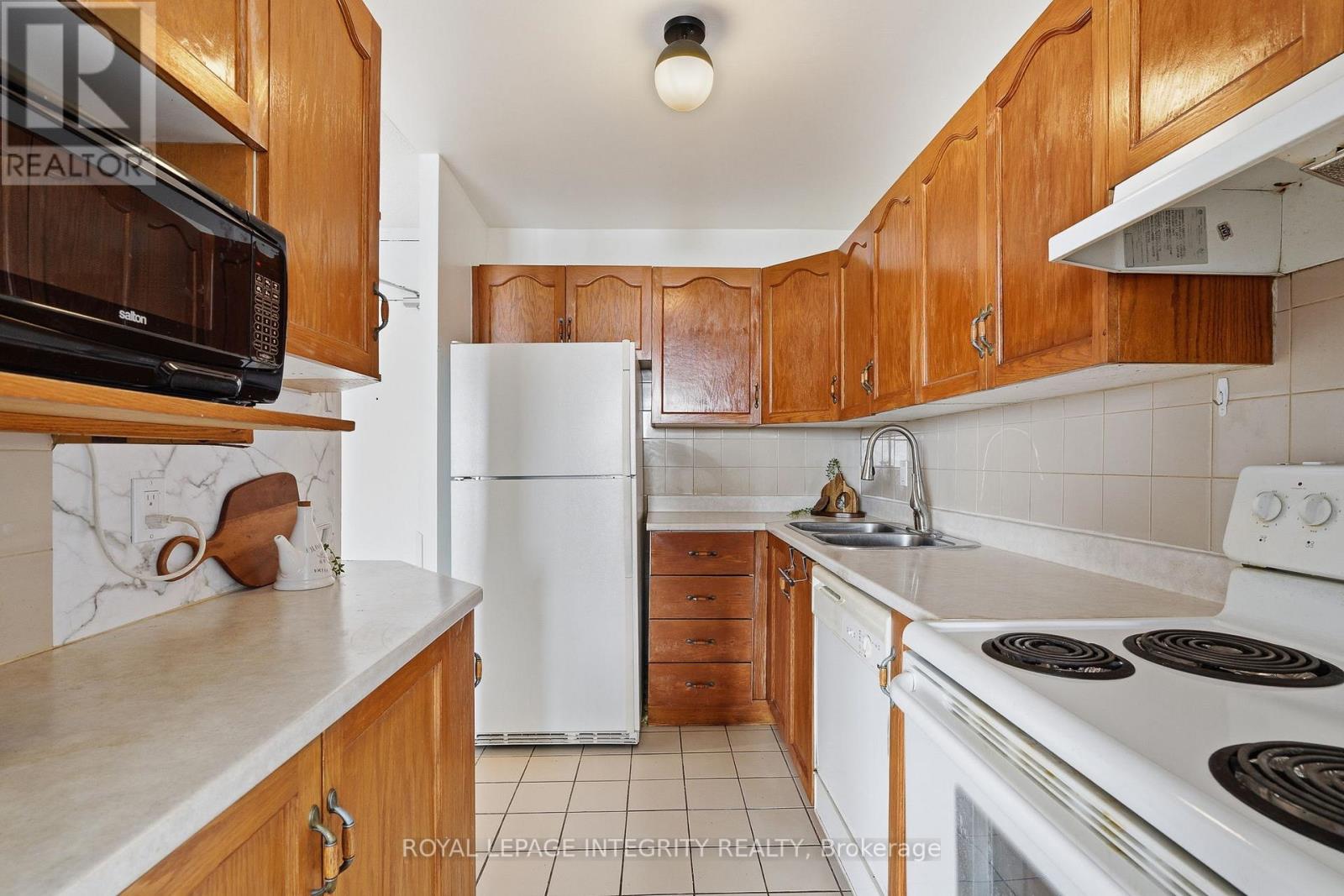 1110 - 2000 Jasmine Crescent, Ottawa, Ontario  K1J 8K4 - Photo 15 - X13549514