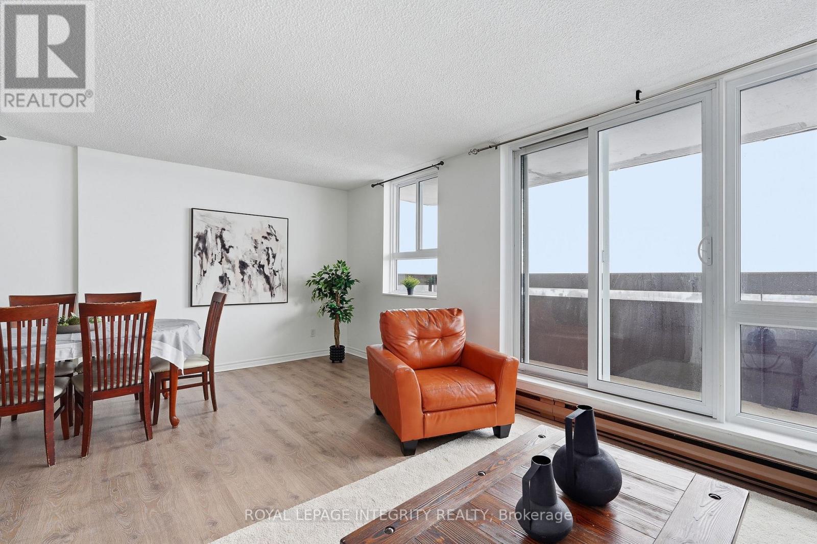 1110 - 2000 Jasmine Crescent, Ottawa, Ontario  K1J 8K4 - Photo 8 - X13549514