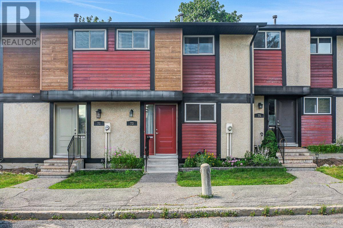 94 - 73 Mcclintock Way, Ottawa, Ontario  K2L 2A3 - Photo 1 - X13549678
