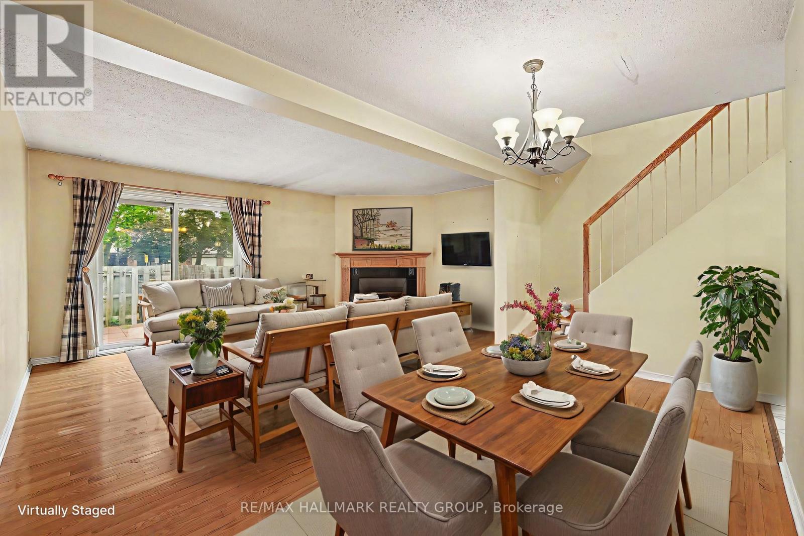 277 Pickford Drive, Ottawa, Ontario  K2L 3E3 - Photo 4 - X13550010