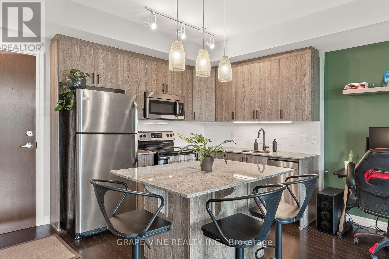 306 - 705 Beauparc Private, Ottawa, Ontario  K1J 0B6 - Photo 10 - X13550070