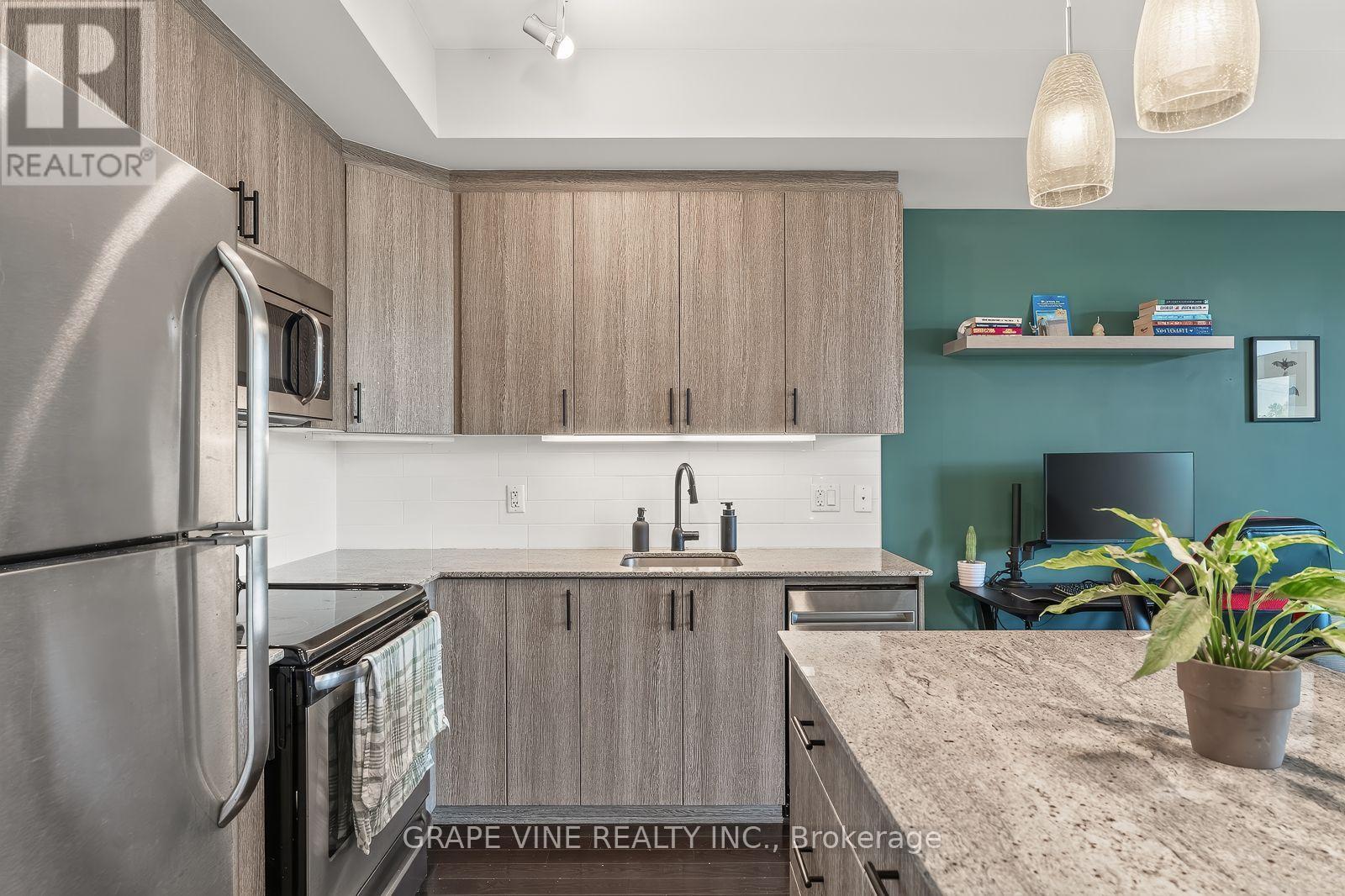 306 - 705 Beauparc Private, Ottawa, Ontario  K1J 0B6 - Photo 13 - X13550070