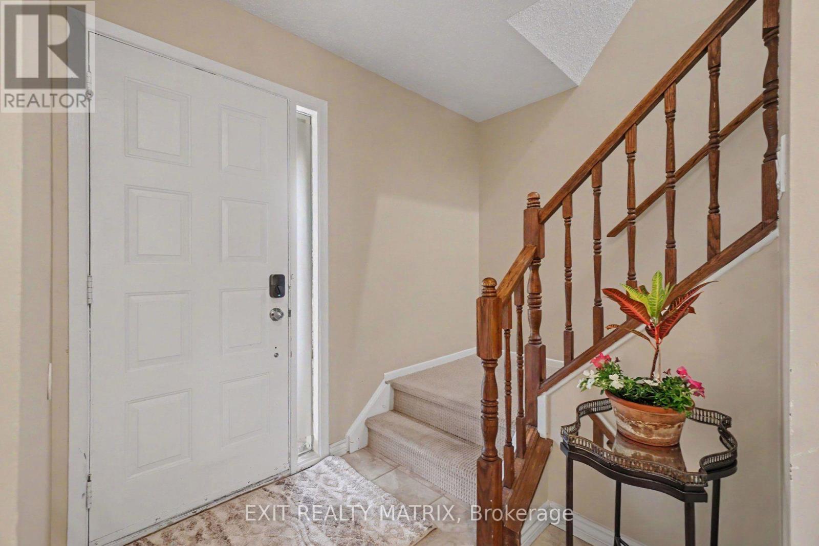 30 Bartley Crescent, Ottawa, Ontario  K2J 2J7 - Photo 3 - X13550076