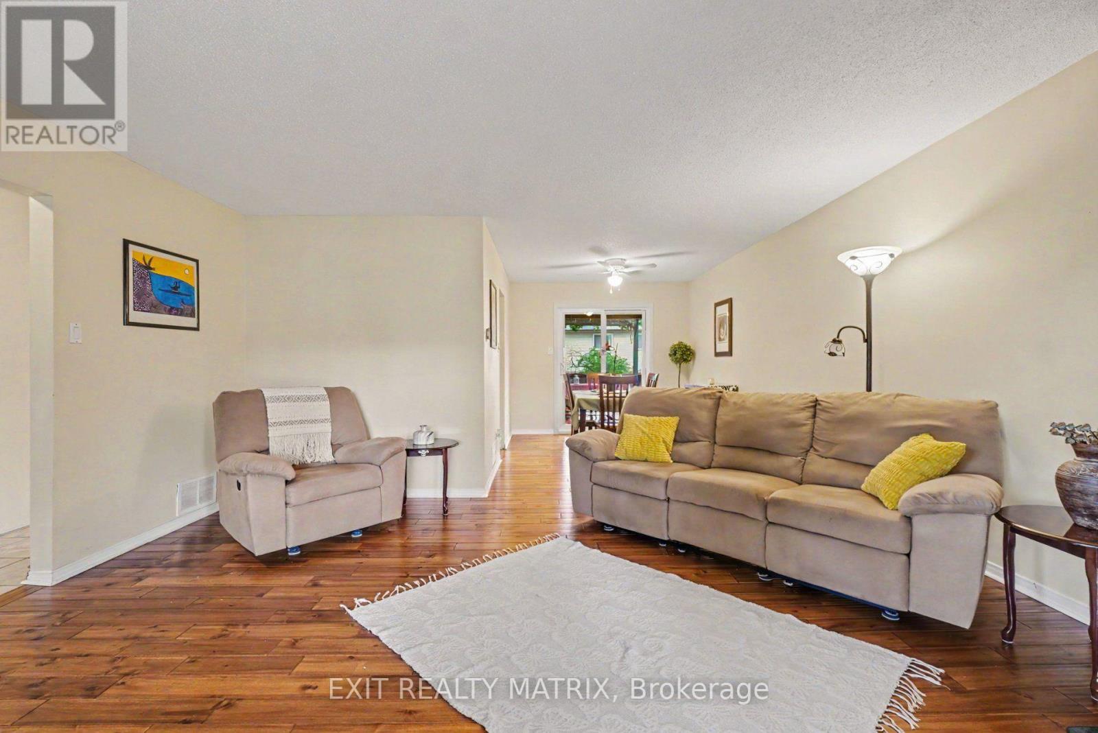 30 Bartley Crescent, Ottawa, Ontario  K2J 2J7 - Photo 5 - X13550076