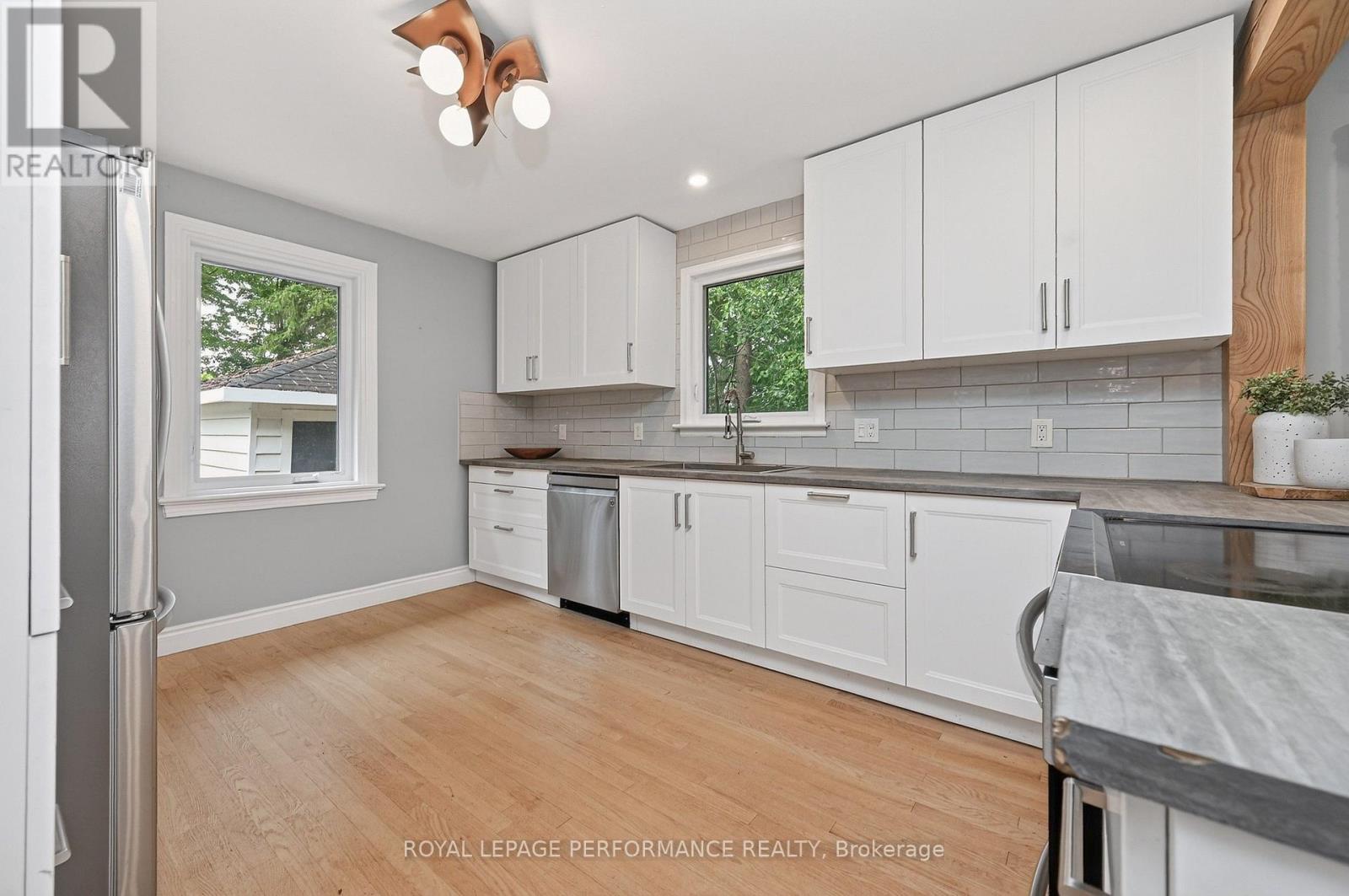 140 Begonia Avenue, Ottawa, Ontario  K1H 6E4 - Photo 10 - X13550316