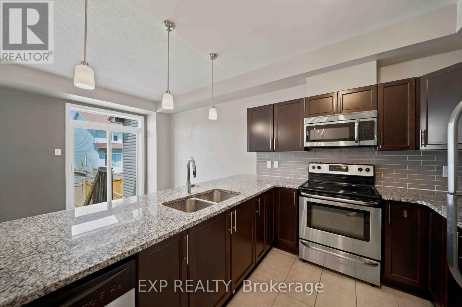 615 Spring Valley Drive, Ottawa, Ontario  K1W 0C6 - Photo 6 - X13550762
