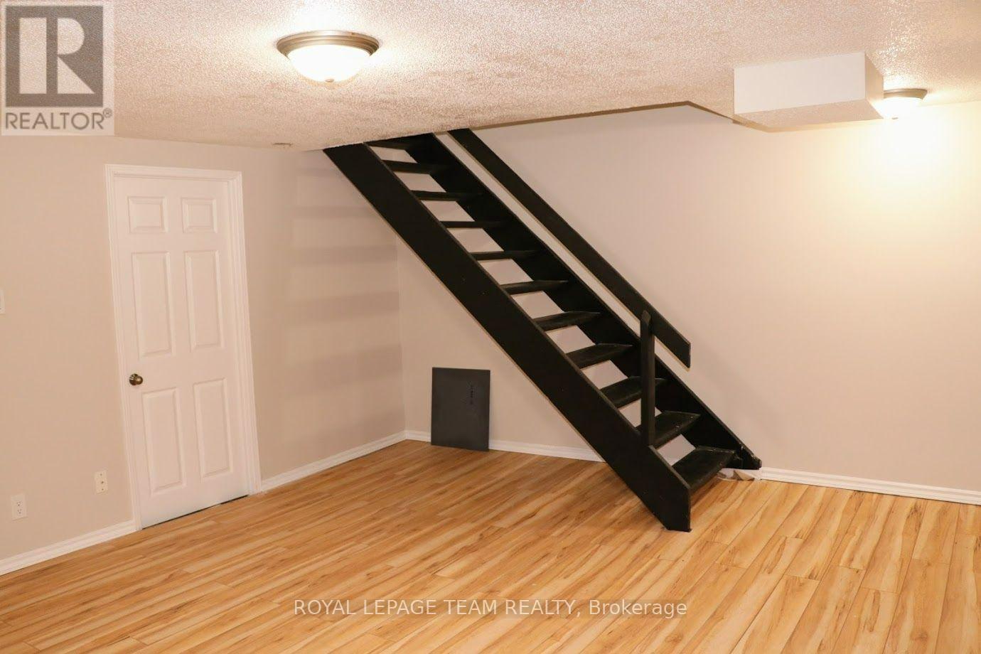 1220 Dorchester Avenue, Ottawa, Ontario  K1Z 8E4 - Photo 11 - X13550768